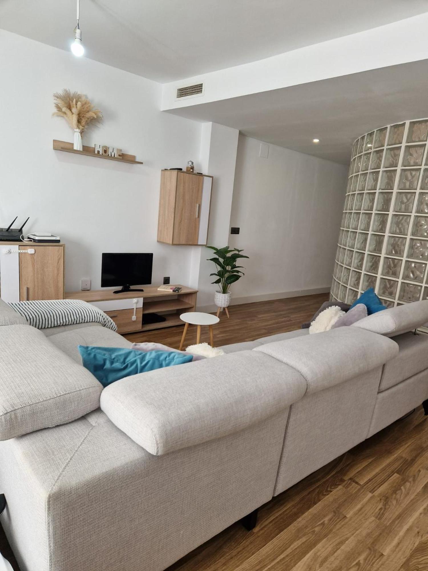 阿利坎特Quarto Com Banheiro Privado Em Apartamento Familiar公寓 外观 照片