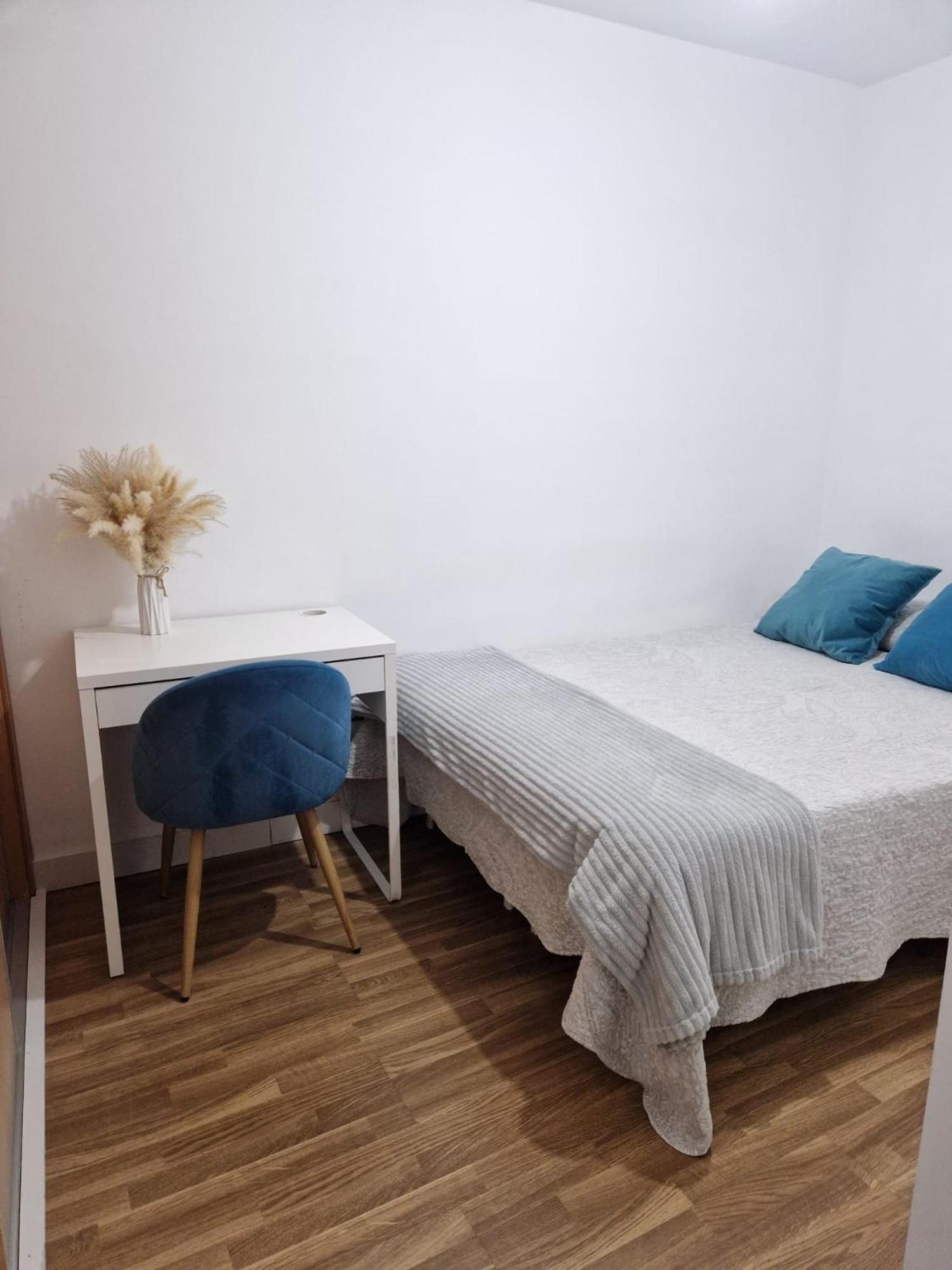阿利坎特Quarto Com Banheiro Privado Em Apartamento Familiar公寓 外观 照片